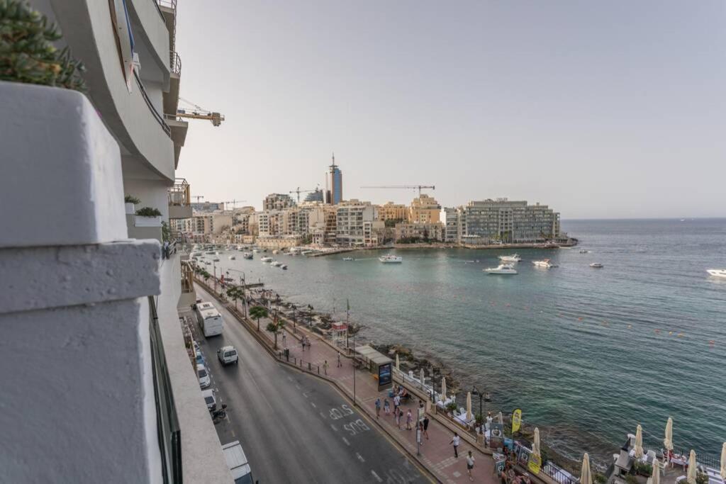 Saint Julian's St Julians' Sea Front, Spectacular View, Apartment מראה חיצוני תמונה